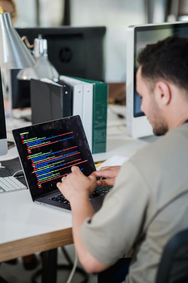 Front-End & Back-End Development